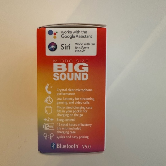 Nwt TRUE WIRELESS EARBUDS Micro Size Big Sound - Picture 2 of 6